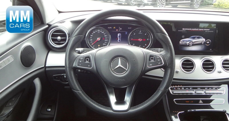 Mercedes-Benz Klasa E cena 129850 przebieg: 111105, rok produkcji 2017 z Ostrów Lubelski małe 191